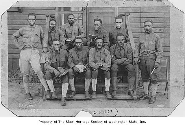 black-soldiers-at-camp-hancock-georgia-1918.jpg